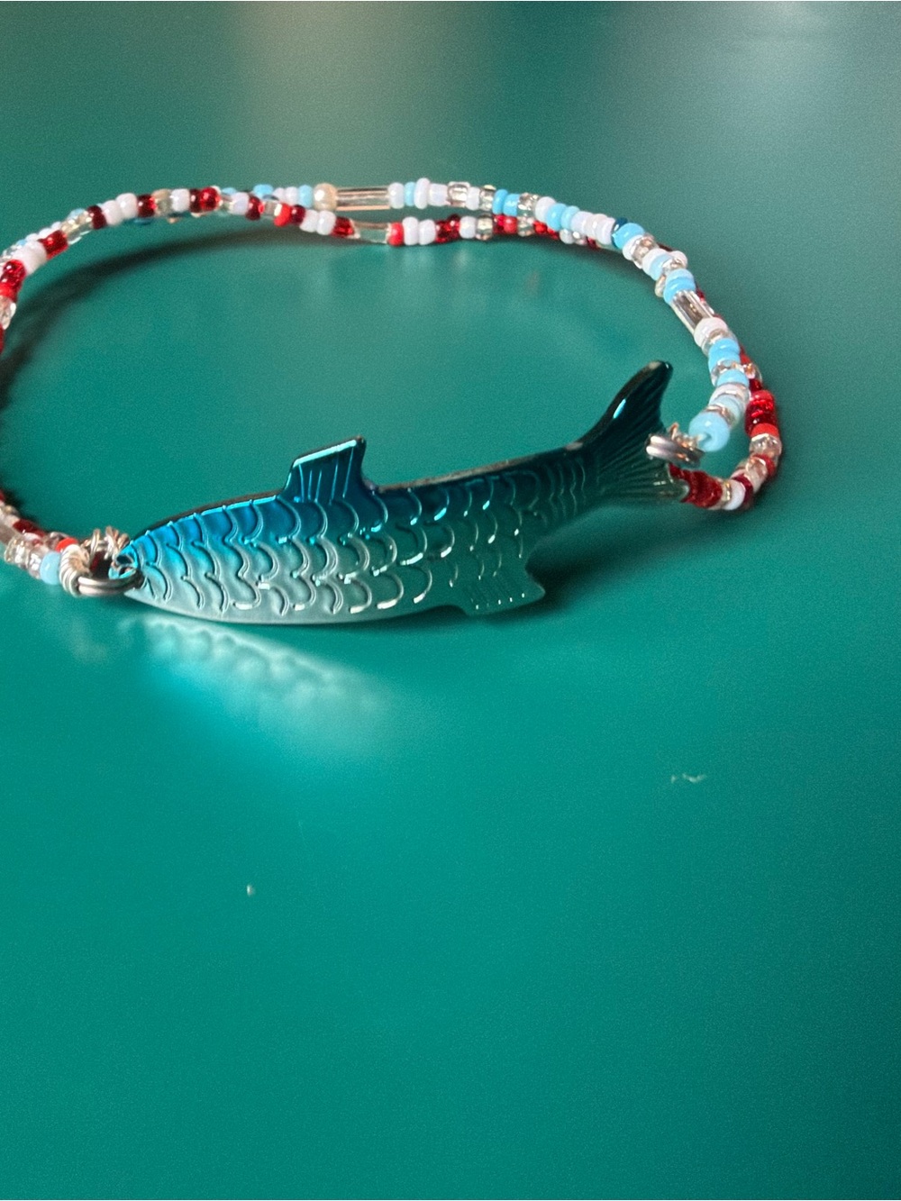 Handmade Teal Fish Pendant Bracelet with Red & White Beads - Picture 2 of 2